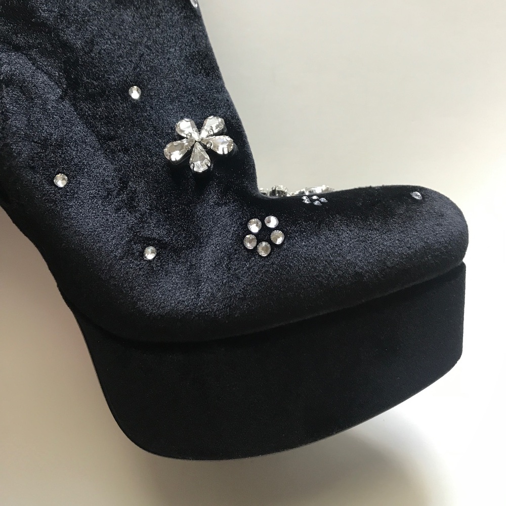 NEW NWT Rhinestone Embellished Platform Heeled Ankle Boots. Black. Size 9-9.5 - Picture 9 of 9